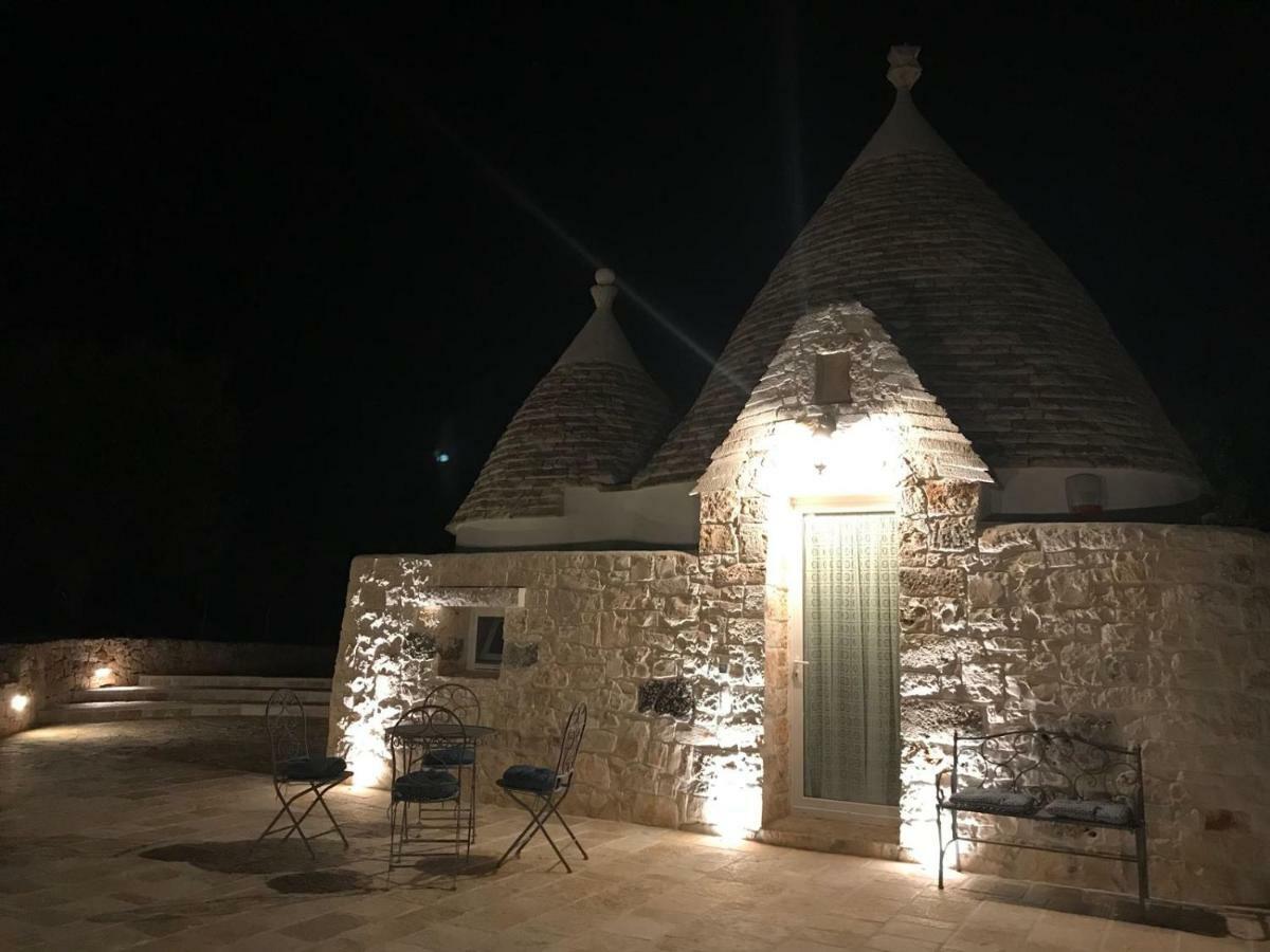 אוסטוני Trulli Da Lalli מראה חיצוני תמונה